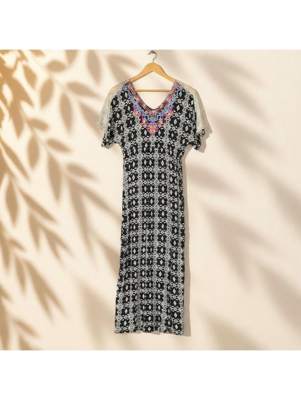 Flying Tomato Dress Women L Large Black Geometric Maxi Long V-Neck Short Sleeve